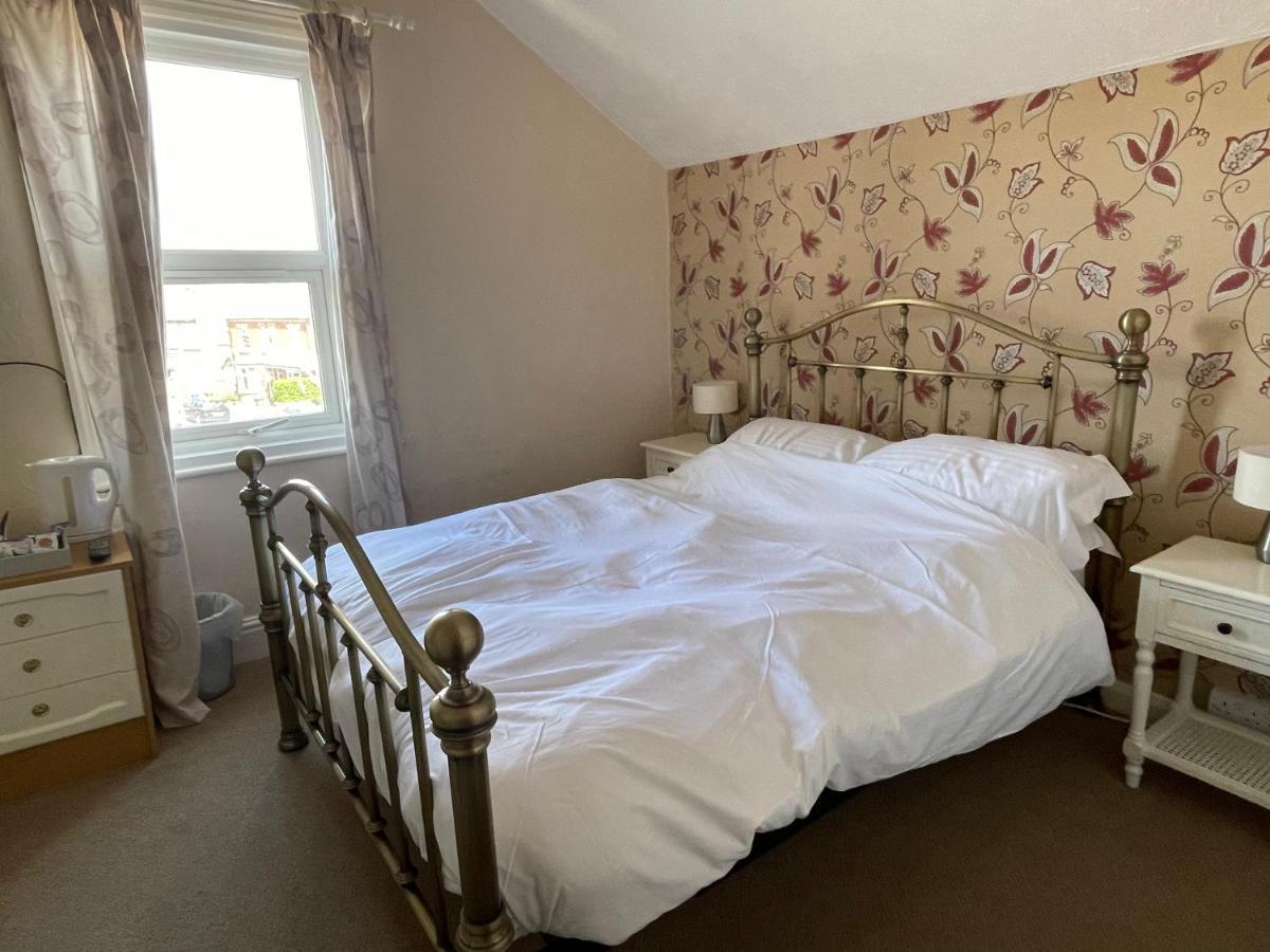 South Dene Hotel Bridlington Bagian luar foto