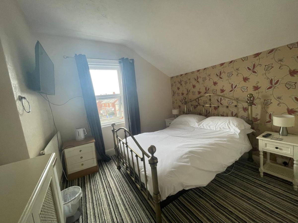 South Dene Hotel Bridlington Bagian luar foto